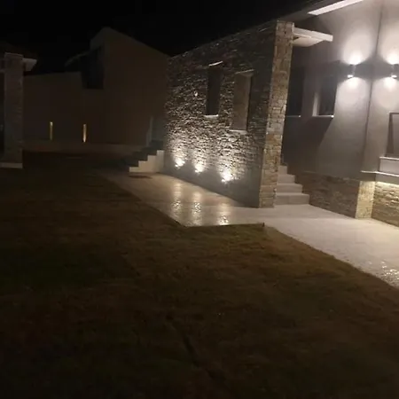 Mediterraneo Aparthotel 3*